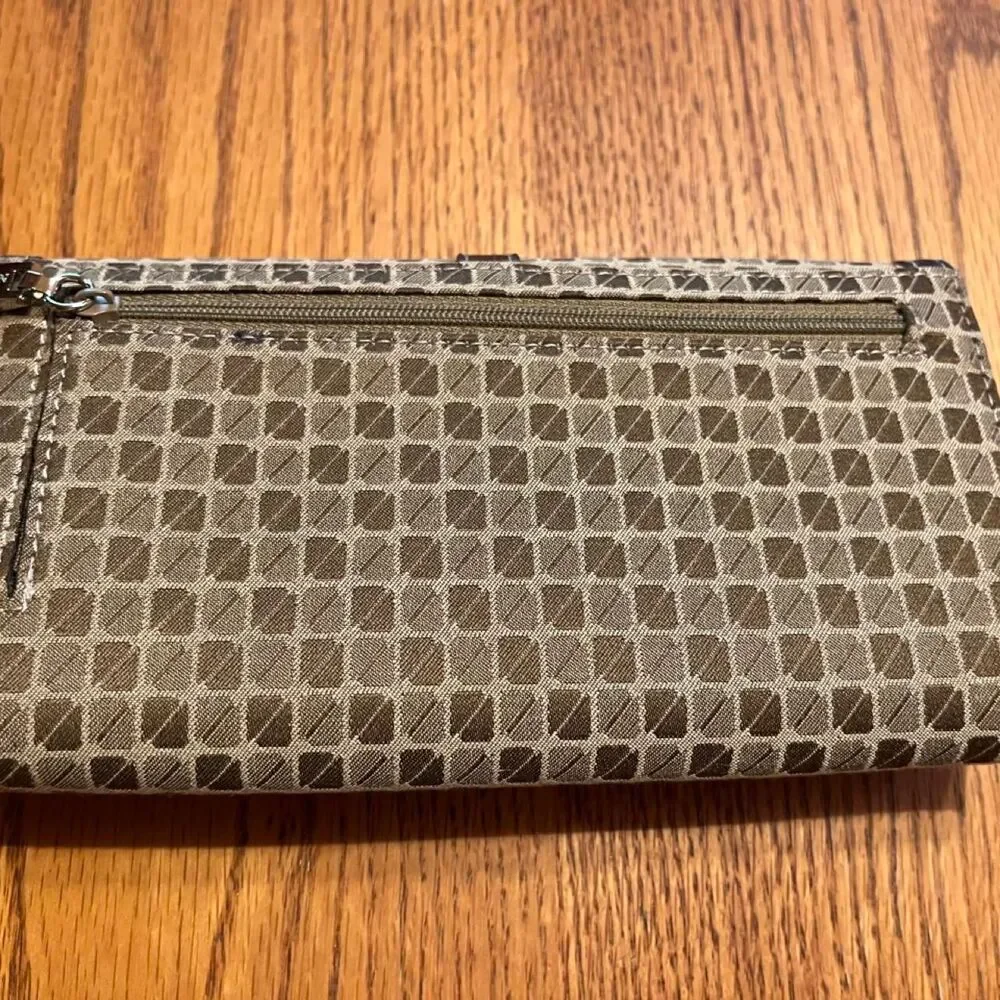 Women's Brown and Khaki Trifold Wallet/Credit Card/ID Holder